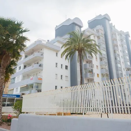 36 Avenida Juan Carlos I 아파트