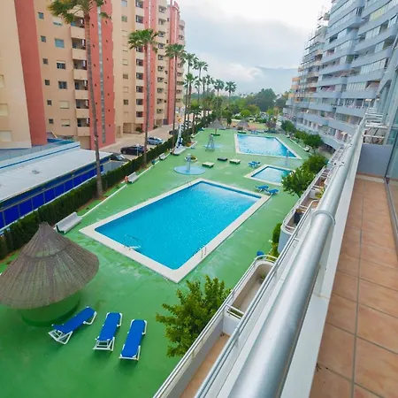 36 Avenida Juan Carlos I 아파트 *