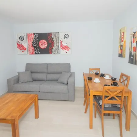 36 Avenida Juan Carlos I 아파트 칼페